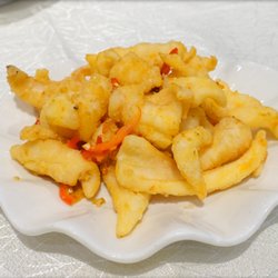 越華會海鮮小館 - Fried salt & pepper squid for HK$93.50 ≈ $12.05 (after service fee, no tip/tax in HK)...