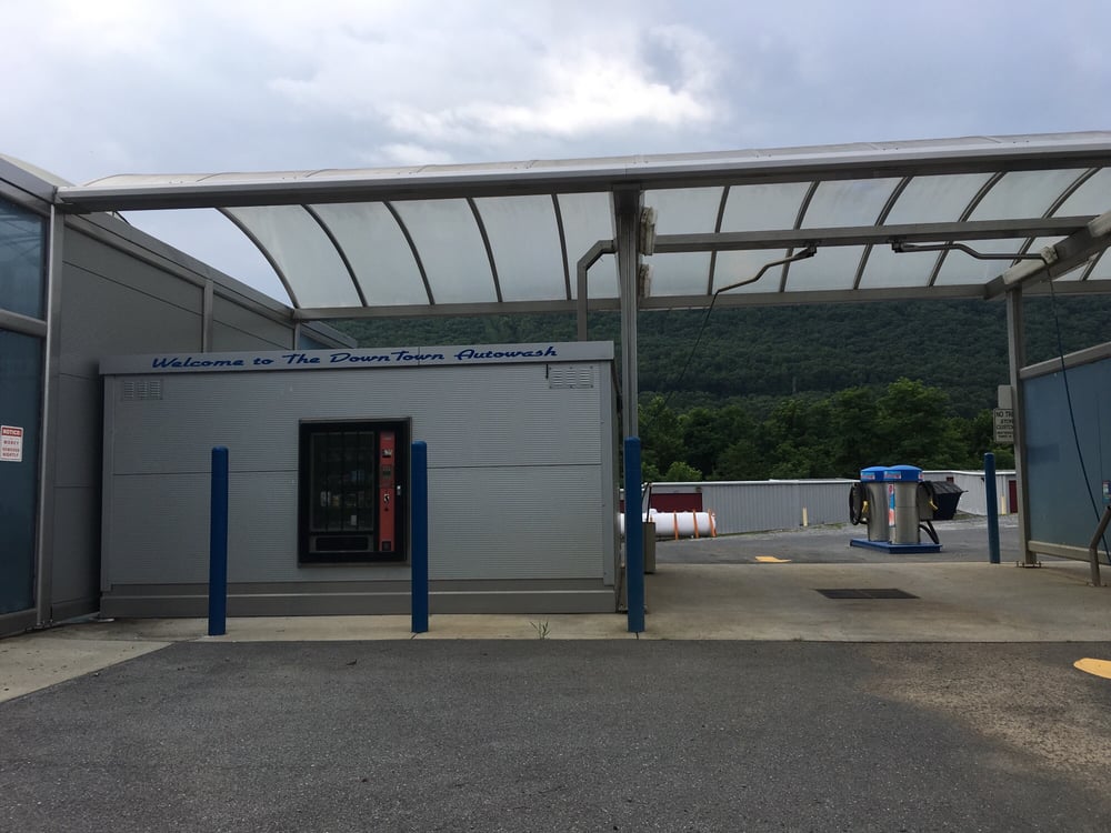 DOWNTOWN AUTOWASH Updated October 2024 1625 Main St, Clifton