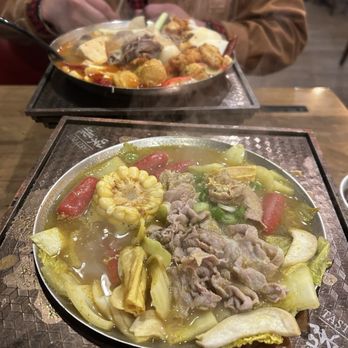 Tasty Pot - Curry hot pot - Taiwanese Near Me - Newark, California