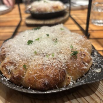 Truly Pizza - Garlic bread - Pizza Near Me - Dana Point, California Truly Pizza - Garlic bread - Pizza Near Me - Dana Point, California