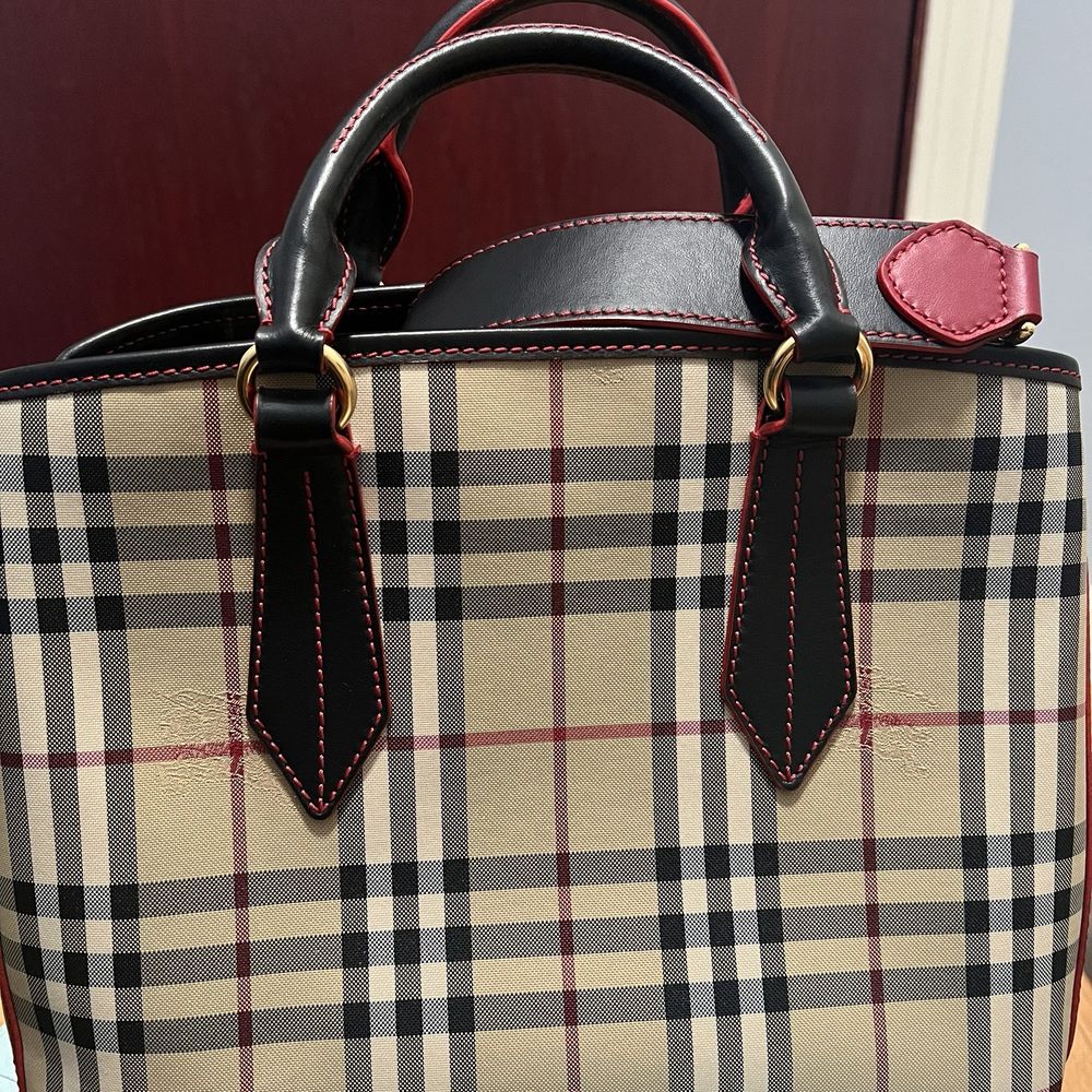 Serrano's bag clean service looks like brand new Serrano's bag clean service looks like brand new