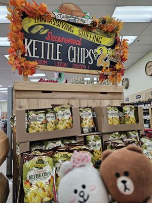 Trader Joe's by null