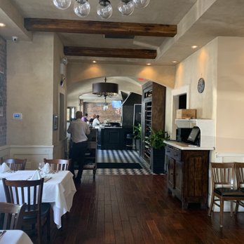 Liola - Italian Near Me - Whitestone, New York