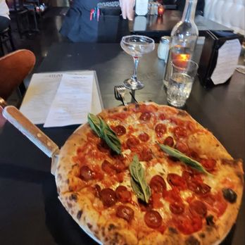 Diavola Pizza - Pizza Near Me - Indianapolis, Indiana Diavola Pizza - Pizza Near Me - Indianapolis, Indiana