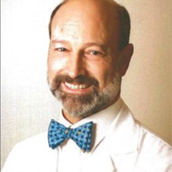 Lawrence J Rueff , MD