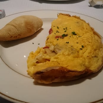 Bohemia - Omelet with chorizo, cheddar and champignon - Barbeque Near Me - Zürich, ZH