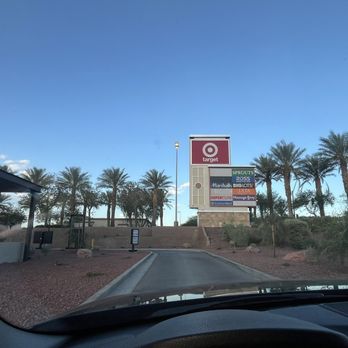 Starbucks - 05/13/2025 drive thru - Coffee & Tea Near Me - Henderson, Nevada