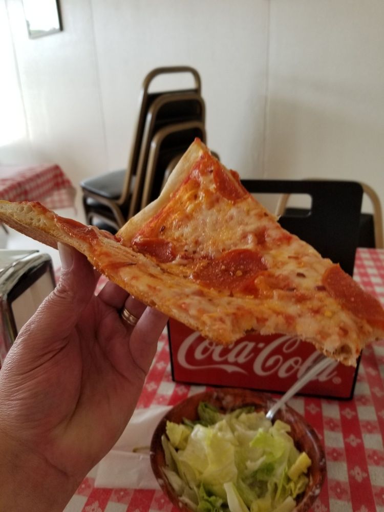 Carmine's Pizzeria