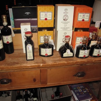 Vini Pozzolini - Beer, Wine & Spirits Near Me - Berlin, BE