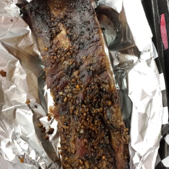 Robert Earl's BBQ - Best beef ribs! Sauce on the side because the rub is awesome. - Barbeque Near Me - Long Beach, California Robert Earl's BBQ - Best beef ribs! Sauce on the side because the rub is awesome. - Barbeque Near Me - Long Beach, California