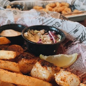 Red's Ice House - Scallops and seasoned fries - Seafood Near Me - Mount Pleasant, South Carolina Red's Ice House - Scallops and seasoned fries - Seafood Near Me - Mount Pleasant, South Carolina
