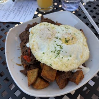 Easy Like Sunday - Short rib hash - Breakfast & Brunch Near Me - Baltimore, Maryland