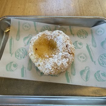 Claudine Kitchen & Bakeshop - Lemon Cookie - Cafes Near Me - Encino, California
