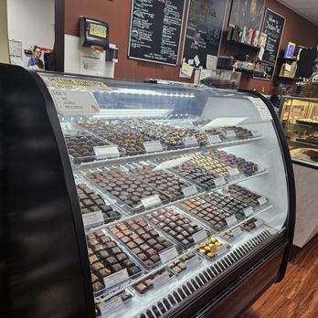 Chocolate Man - Bon bons - Chocolatiers & Shops Near Me - Lake Forest Park, Washington Chocolate Man - Bon bons - Chocolatiers & Shops Near Me - Lake Forest Park, Washington