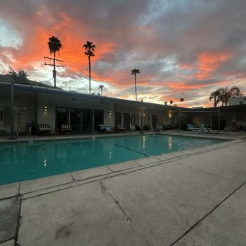 Desert Paradise - The rooms - Resorts Near Me - Palm Springs, California