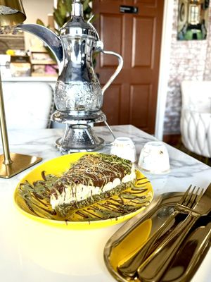 Qahwah & chapati Yemeni coffee - قهوة و چباتي by null