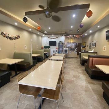 Pho Fusion - Interior - Vietnamese Near Me - San Diego, California