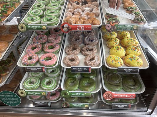 Krispy Kreme by null