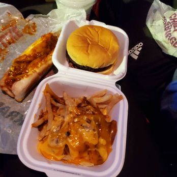 Wienerschnitzel - Chili cheese everything. Put the fries on the burger. Thank me later... - Hot Dogs Near Me - Fife, Washington Wienerschnitzel - Chili cheese everything. Put the fries on the burger. Thank me later... - Hot Dogs Near Me - Fife, Washington