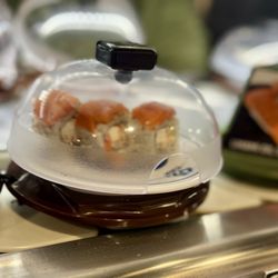 Kura Revolving Sushi Bar - Sushi on a conveyor belt!