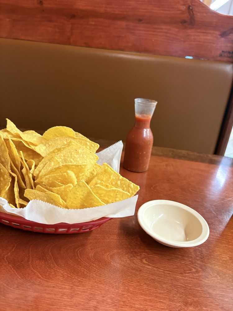 El Gallo Mexican Restaurant Logo