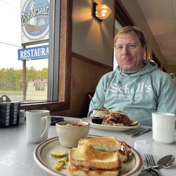Breakwater Restaurant - BBQ Chicken Avocado sandwich, The Cuban Flat Bread Chili coffee