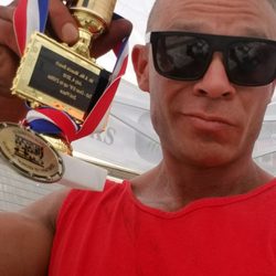 Bella Bronze Mobile Spray Tanning - Thanks to Lisa I came in 2nd. It's crazy what a good tan can do to help emphasis the muscle definition.