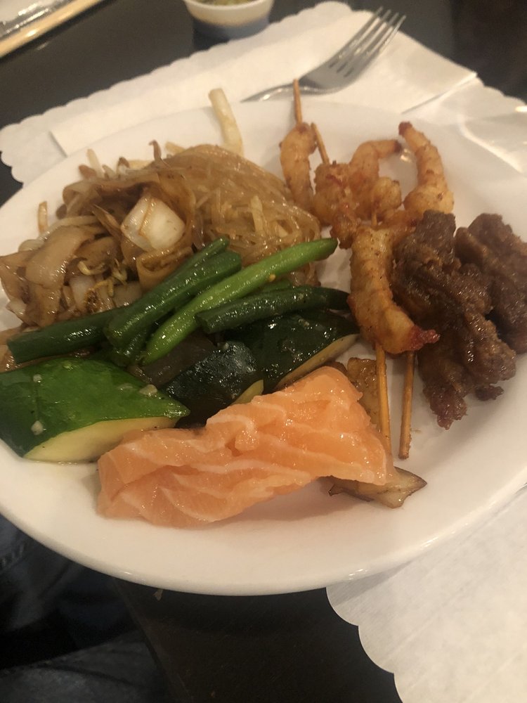 BUFFET YANGTZE Updated October 2024 33 Photos & 59 Reviews 4190