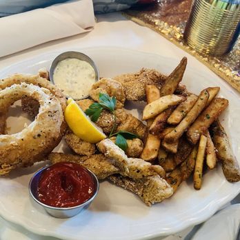 Grace's - Jimmy G's Seafood Platter - American Near Me - Houston, Texas Grace's - Jimmy G's Seafood Platter - American Near Me - Houston, Texas