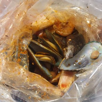 Angry Crab Shack - Green Lip Mussels Snow Crab Head Off Shrimp in mild trifecta sauce - Seafood Near Me - Henderson, Nevada Angry Crab Shack - Green Lip Mussels Snow Crab Head Off Shrimp in mild trifecta sauce - Seafood Near Me - Henderson, Nevada
