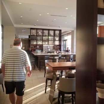AC Hotel Jackson Ridgeland - Bar area - Hotels Near Me - Ridgeland, Mississippi