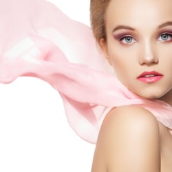 West Spa - Maquillage GLO professionnel