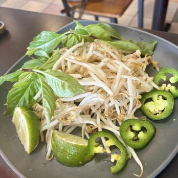 V Cafe - Bean sprouts - Vietnamese Near Me - Austin, Texas