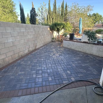 Aparicio's Contracting - Installing of Pavers - Handyman Near Me Aparicio's Contracting - Installing of Pavers - Handyman Near Me