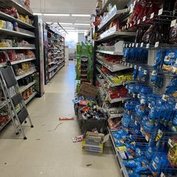 Dollar General - Disaster on floor!