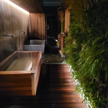 Circle Wellness - Inside of the spa pod - Day Spas Near Me - Vancouver, British Columbia Circle Wellness - Inside of the spa pod - Day Spas Near Me - Vancouver, British Columbia