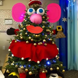 Lytton Gardens Senior Community - Annual Festival of Trees 2015