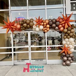 Exterior photo of Totally Twisted Balloon Artistry Exterior photo of Totally Twisted Balloon Artistry