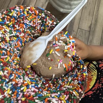 Cold Stone Creamery - Ice Cream & Frozen Yogurt Near Me - Fairfield, California