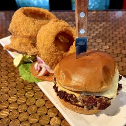 Royale with cheese, onion rings Royale with cheese, onion rings