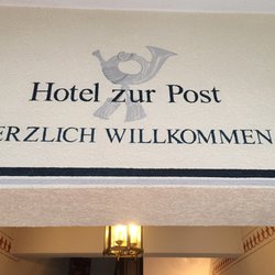 Hotel zur Post - Bij de ingang van het hotel