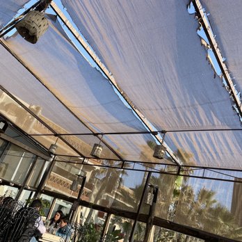 Los Pelícanos - Open air patio with breeze coming in, delightful - Hotels Near Me - Rosarito, BCN