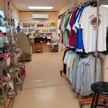 Mountain Quail Cafe - Gift shop - American Near Me - Quartzsite, Arizona Mountain Quail Cafe - Gift shop - American Near Me - Quartzsite, Arizona