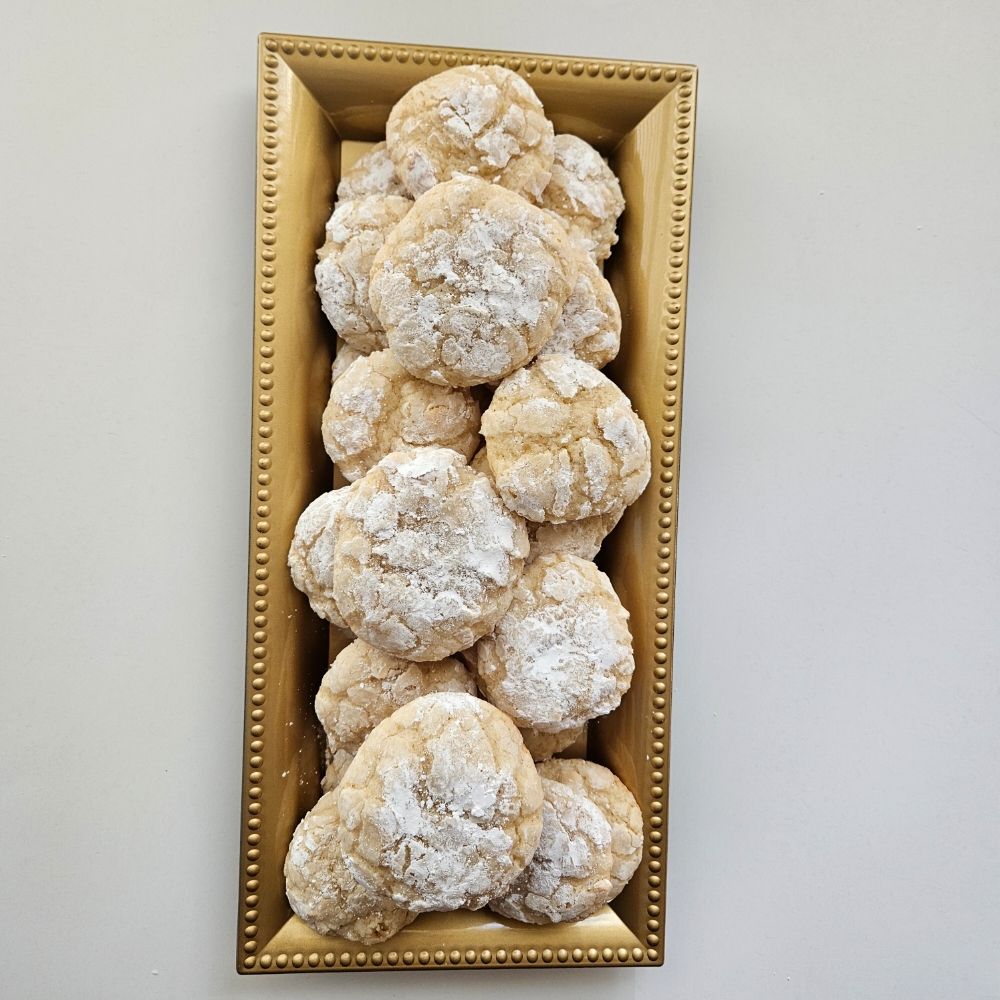 Ella Luzella Bakery Logo