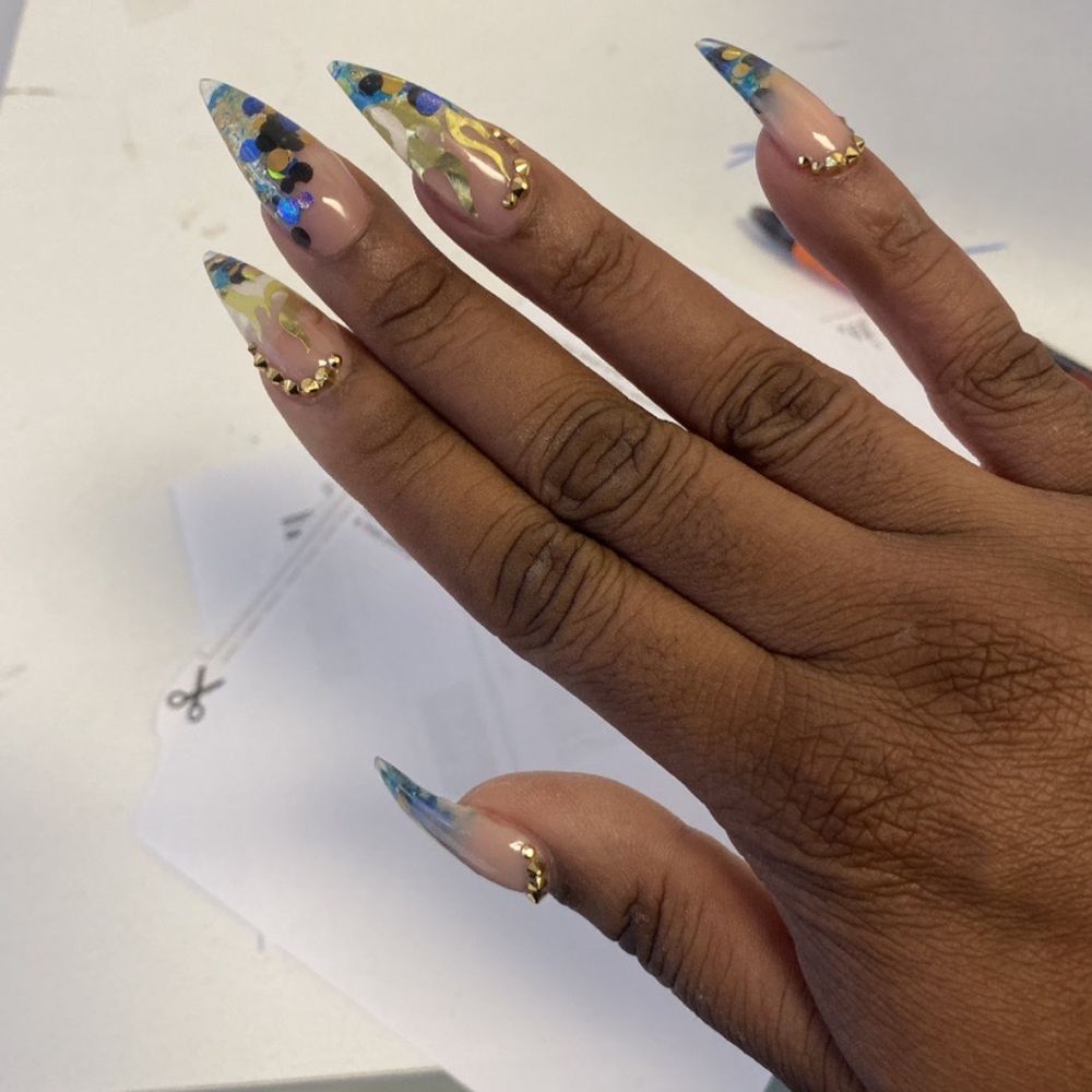 Gold Room Nails - Nail Salons Near Me - New York, New York Gold Room Nails - Nail Salons Near Me - New York, New York