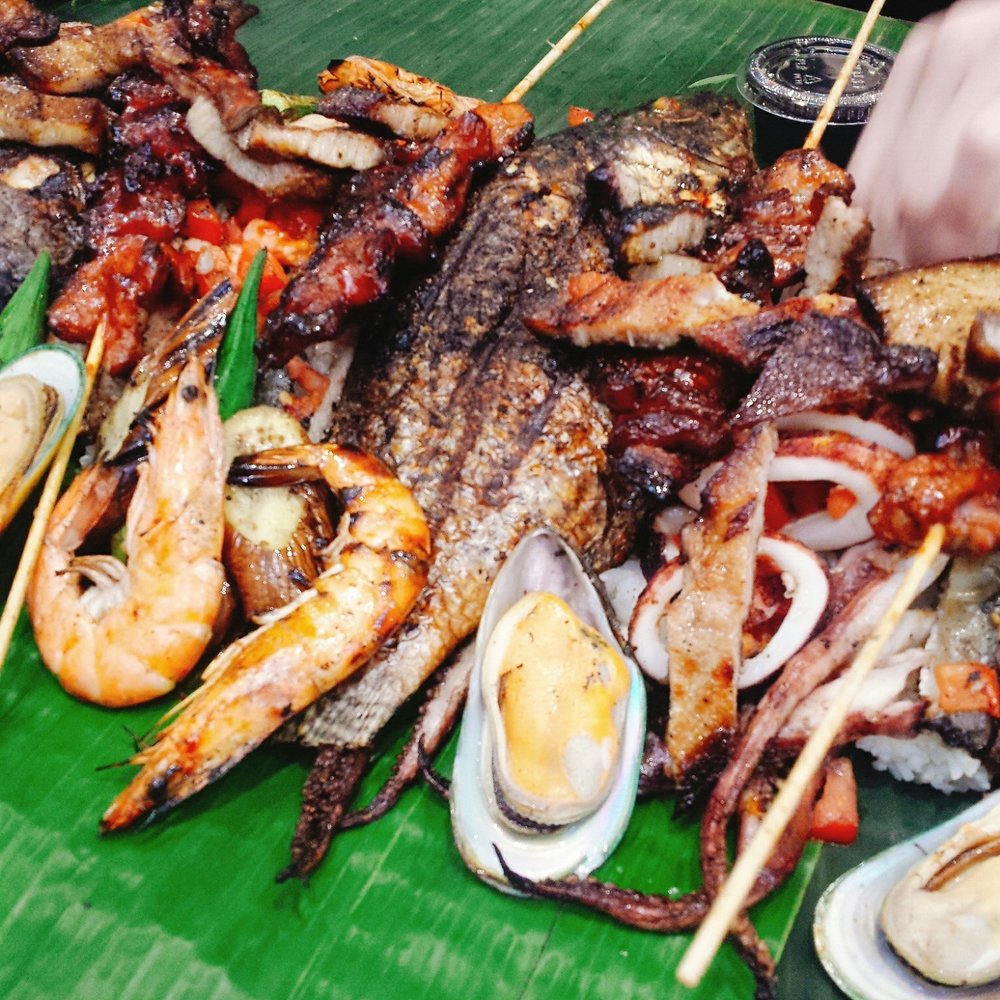 Tinuno - Kamayan feast - Filipino Near Me - Toronto, Ontario