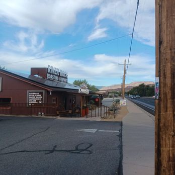 River Rock Roasting Co - Exterior - Coffee & Tea Near Me - La Verkin, Utah