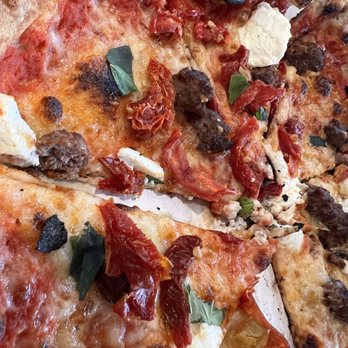 I Tre Mori - Pizza Near Me - Indianapolis, Indiana