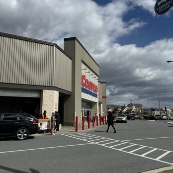 Costco - Outside of Costco - Wholesale Stores Near Me - Owings Mills, Maryland