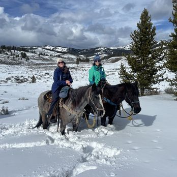 Jake's Horses - Tess and Shadow - Horseback Riding Near Me - Gallatin Gateway, Montana